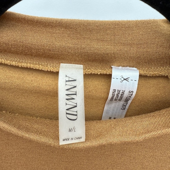 ANWND Brown Mock Neck Long Sleeve Crop Top Classic Versatile Fall Chic Size M/L - Picture 6 of 7